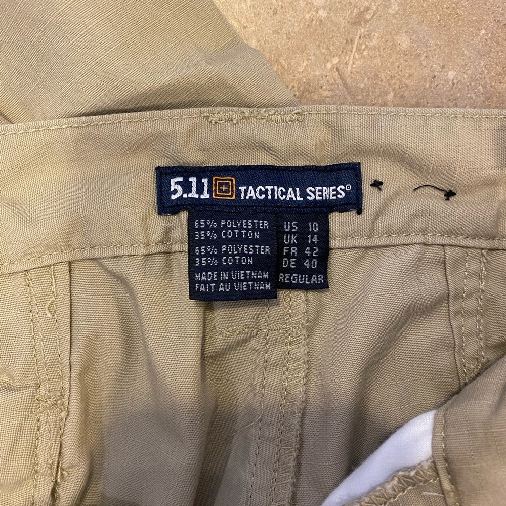 5.11 Women’s khaki cargo pants - Picture 5 of 5